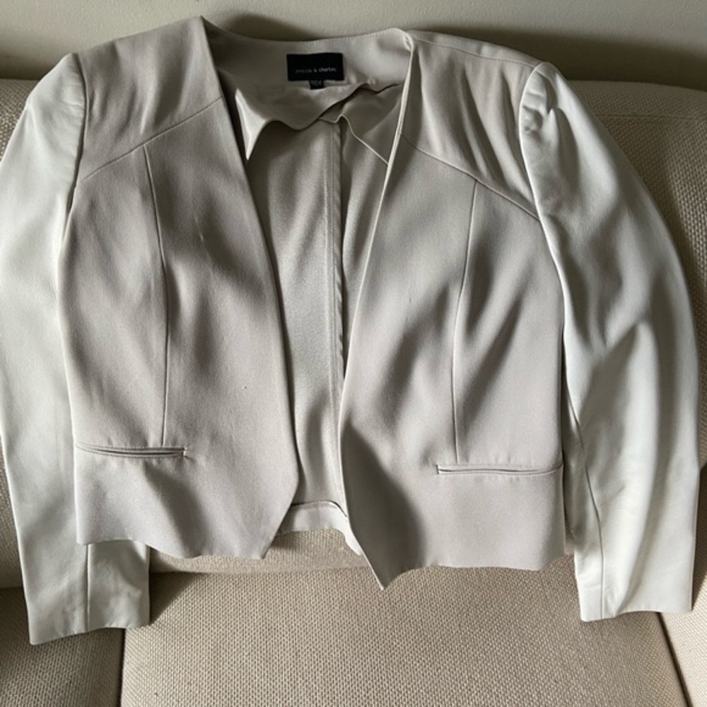 Judith and Charles leather sleeves blazer size 8